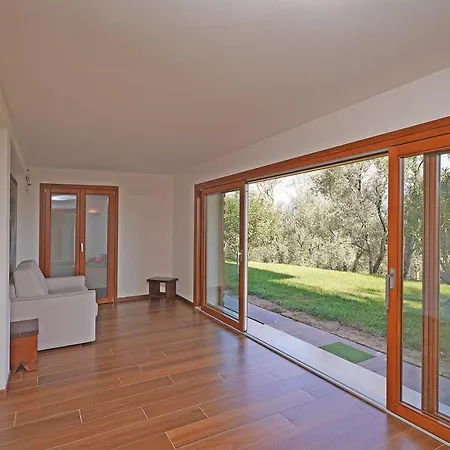 Nell Uliveto Frantoio Villa Pulciano